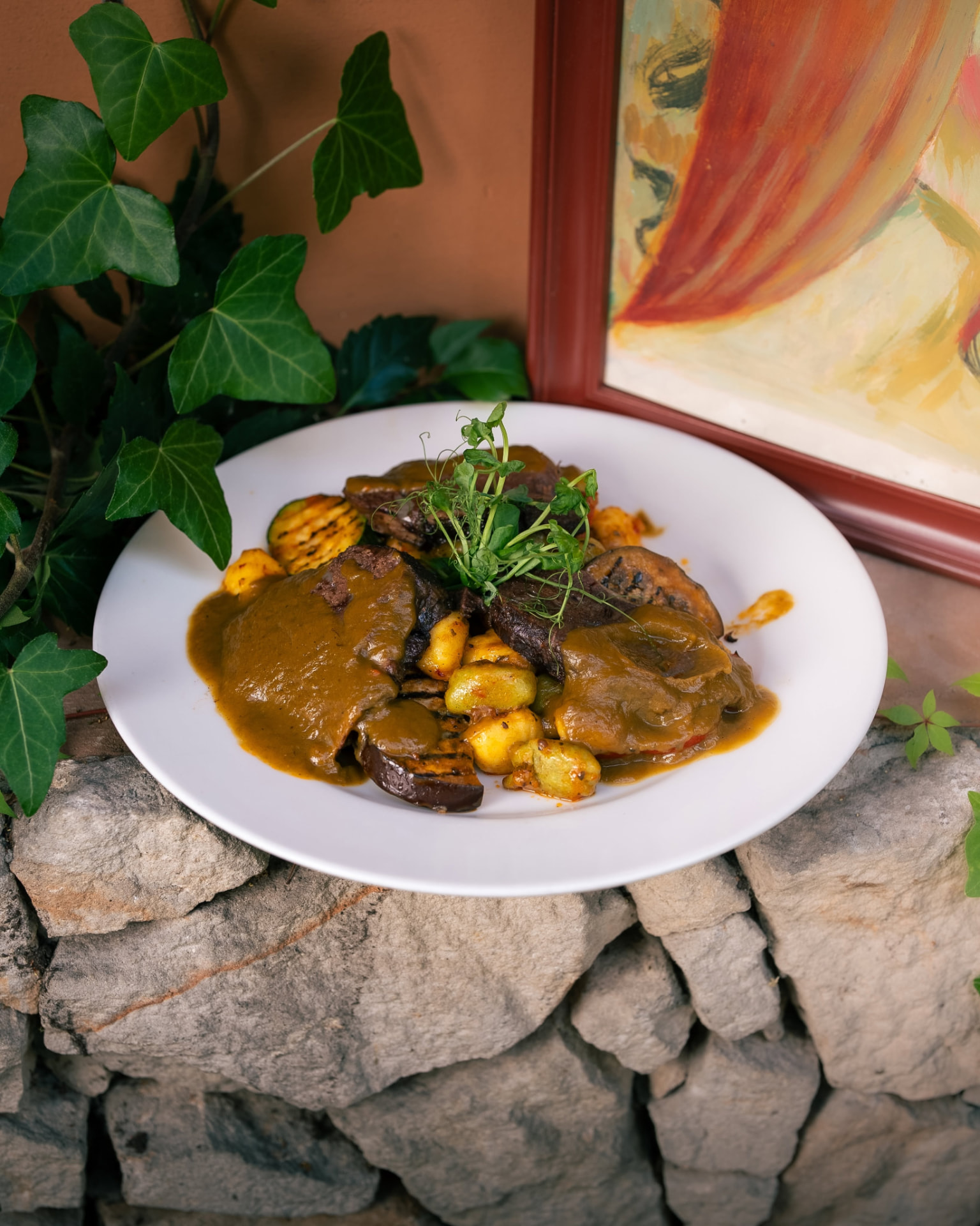 Danie z warzywami podane w restauracji Złoty Lin